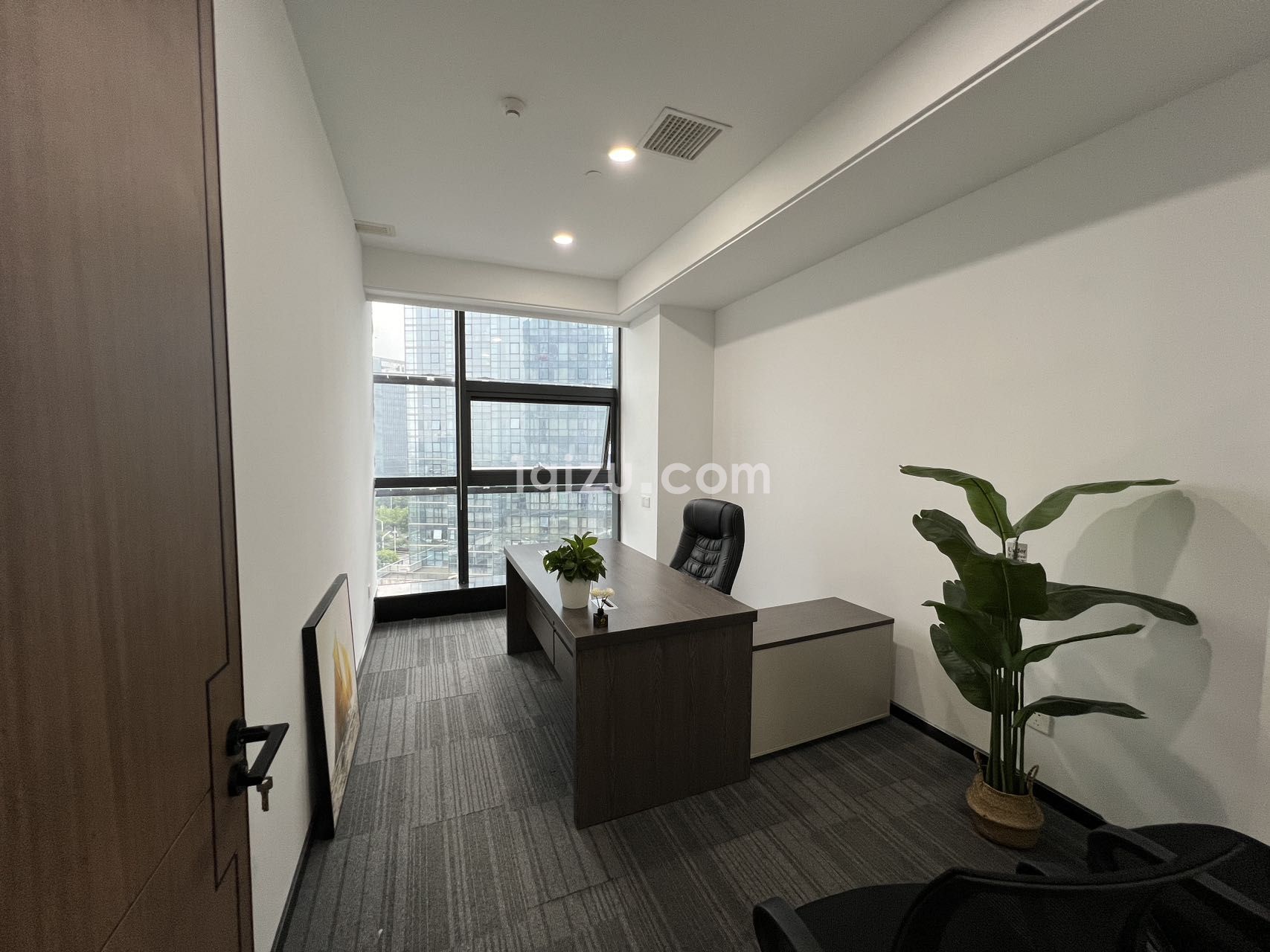 建屋紫金东方