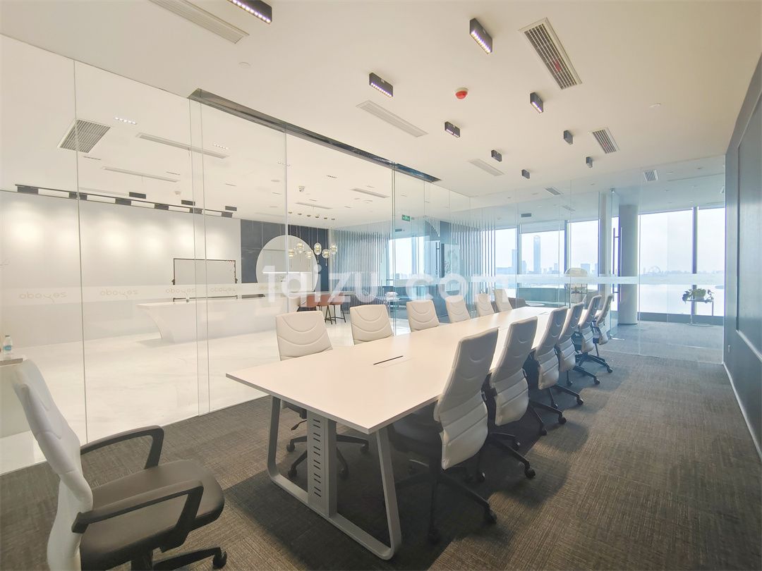 苏州中心D座精装家具390平湖景房