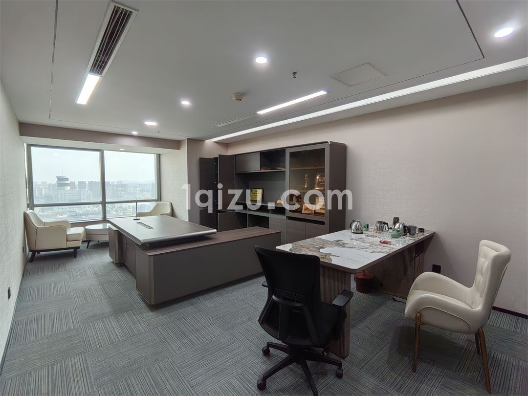 深业姑苏中心整层2000平精装带家具