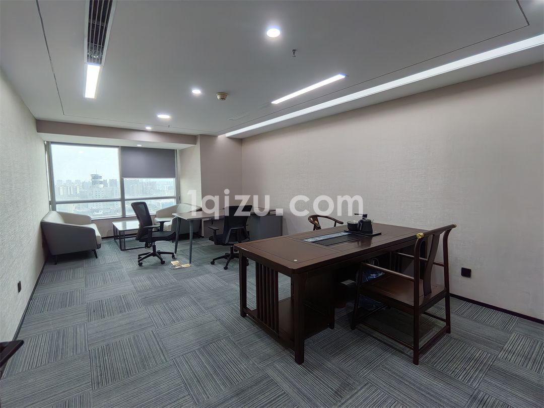 深业姑苏中心整层2000平精装带家具