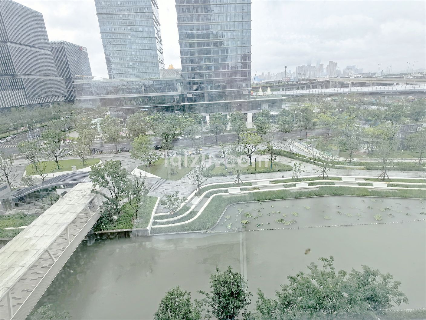 南岸新地