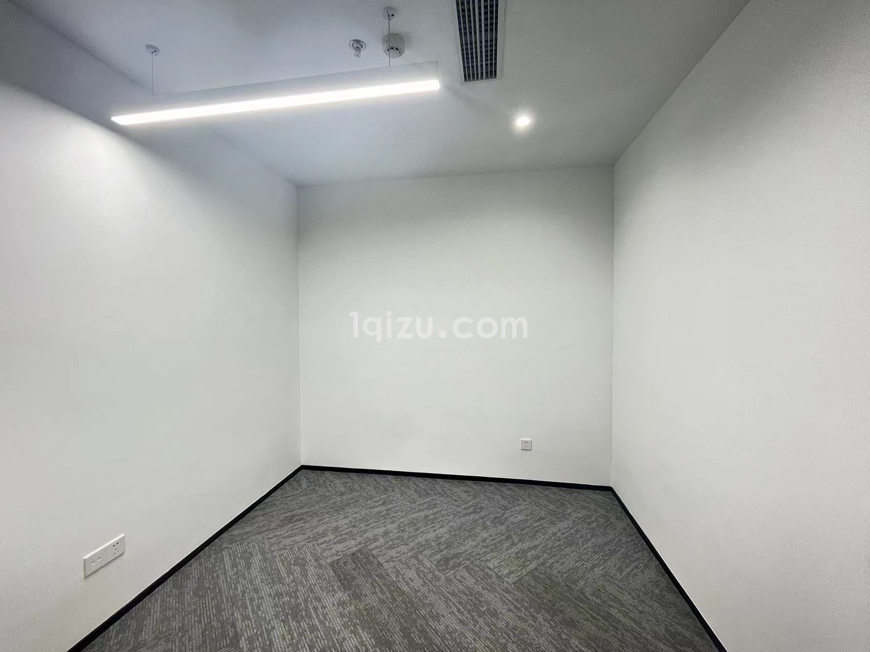 金龙中心