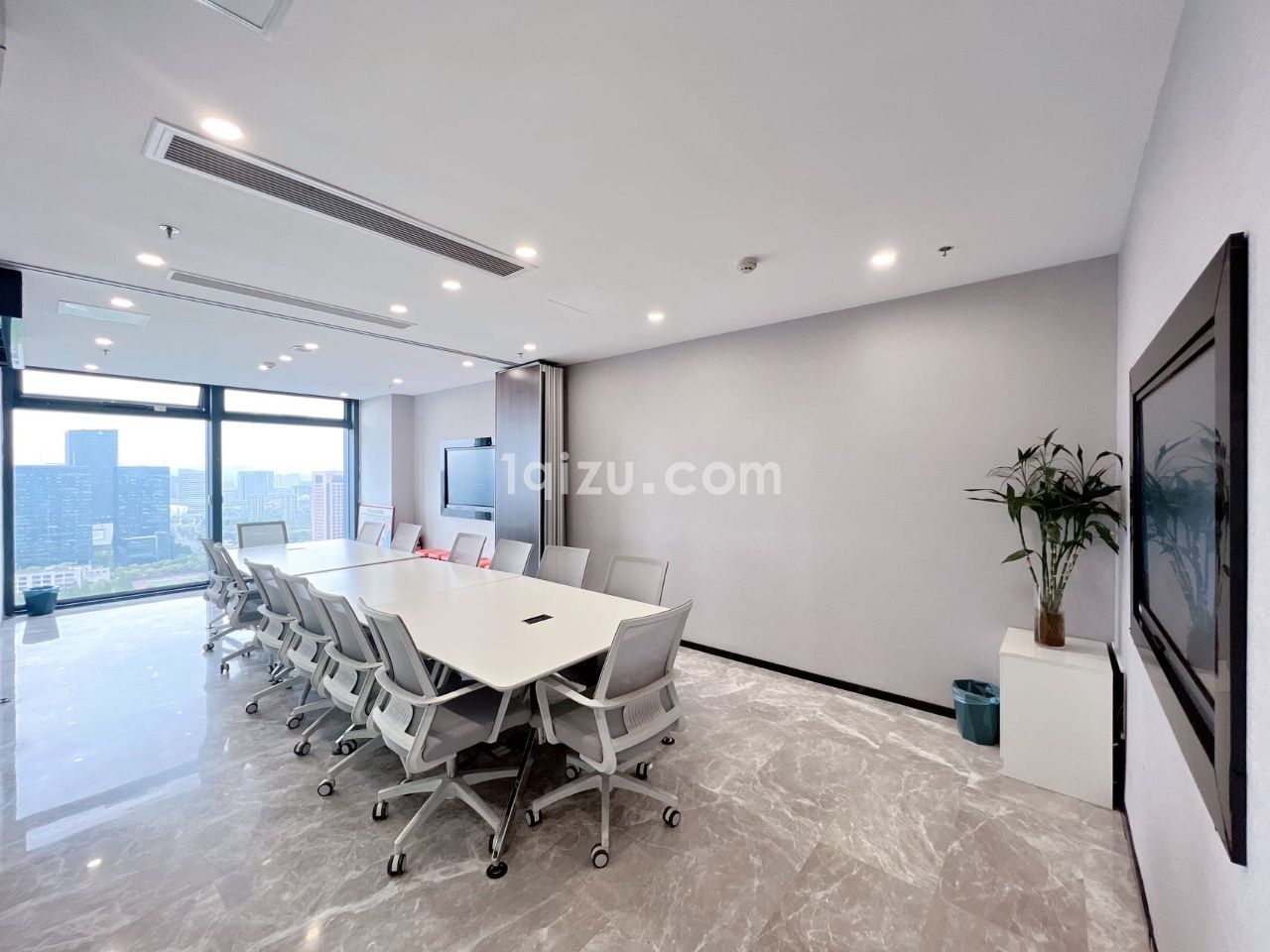 招商·信雅达国际