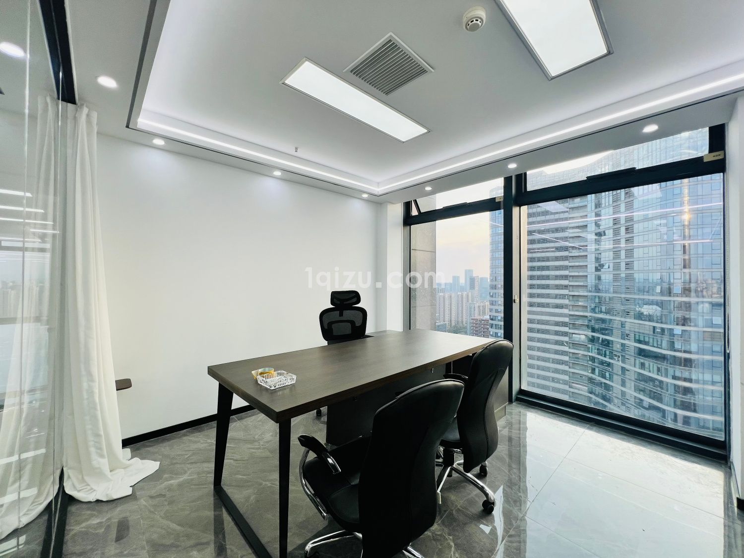 招商·信雅达国际